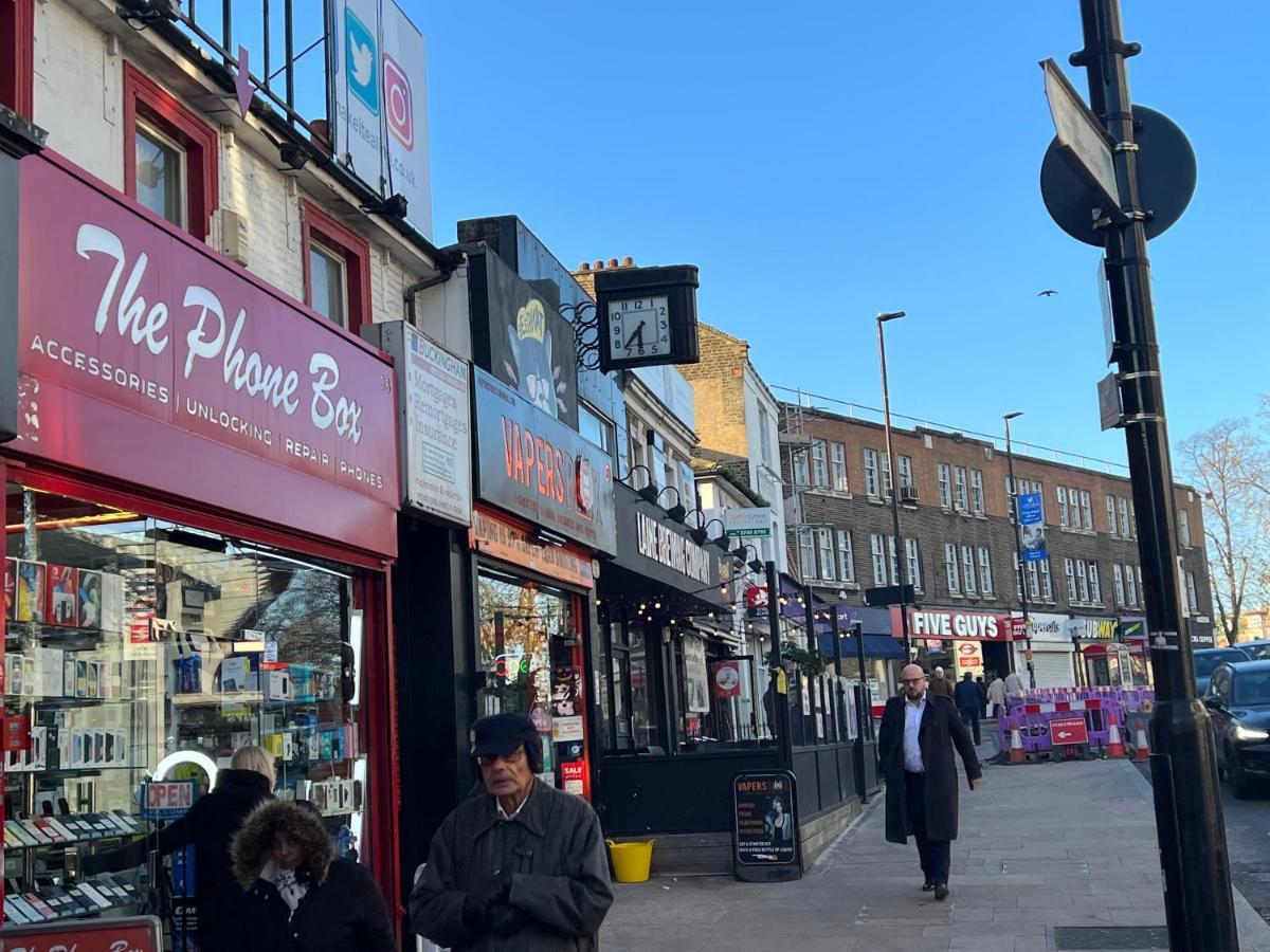 La Vie - Entire Apartment - Next To Central District Elizabeth Line Tube Station - Near Central London & Wembley Ealing Kültér fotó